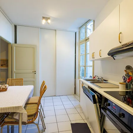 Du Palais - Welkeys Apartment